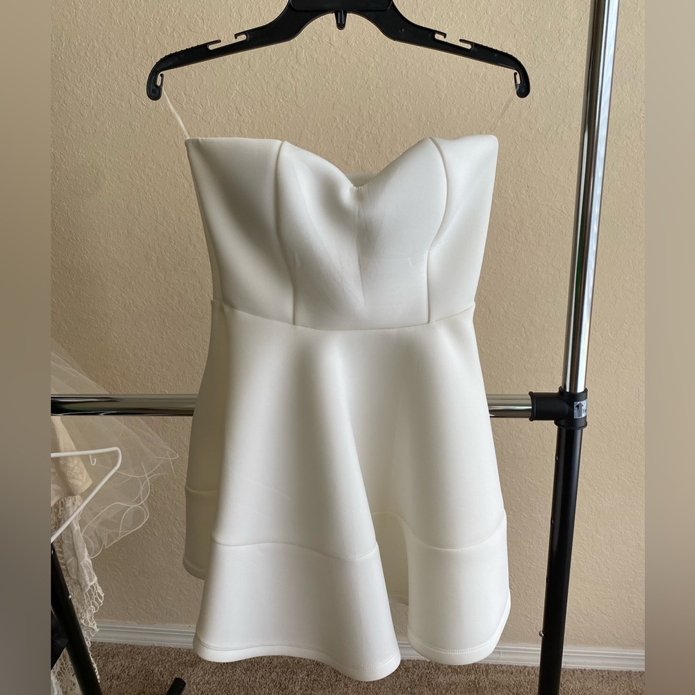 Windsor White Strapless Mini Skater Party Dress